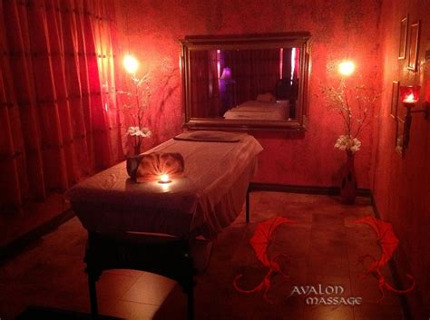 erotic-massage Avalon

