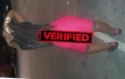 Brenda wetpussy Najdi prostitutko Freetown