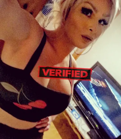 Britney Strapon Finde eine Prostituierte Stembert