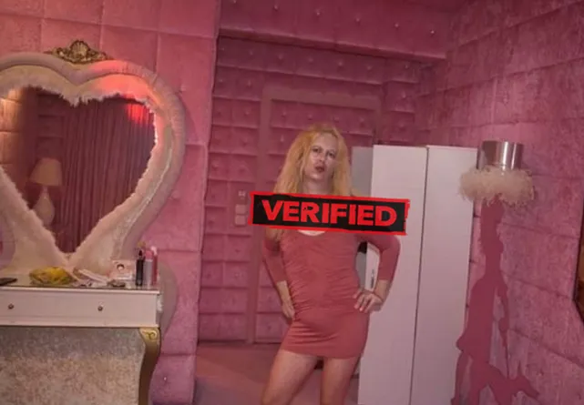 Britney anal Encontre uma prostituta Caldas De Vizela